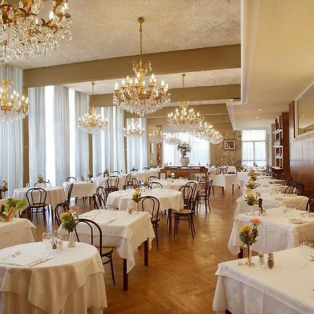 Hotel Cristallino & Suites Монтекатіні-Терме Ресторан фото